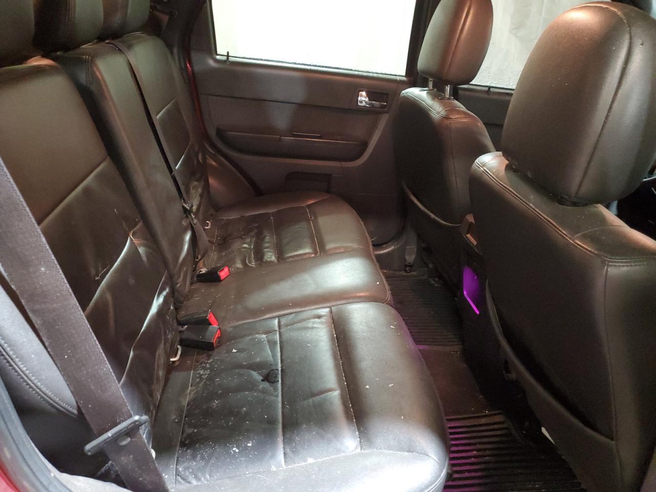 2010 Ford Escape - Image 10
