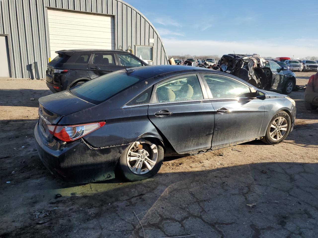 2014 Hyundai Sonata - Image 3