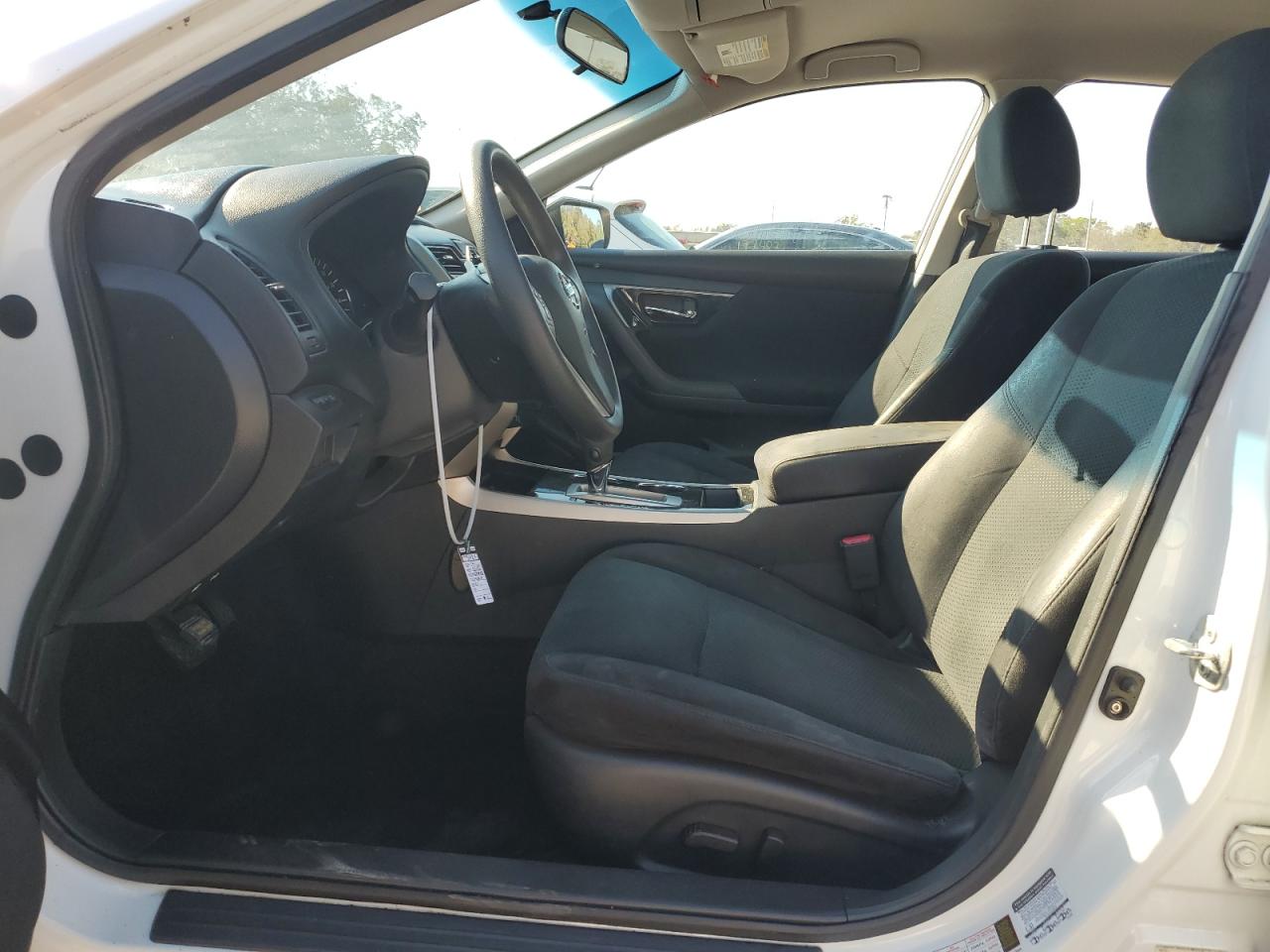 2014 Nissan Altima - Image 7