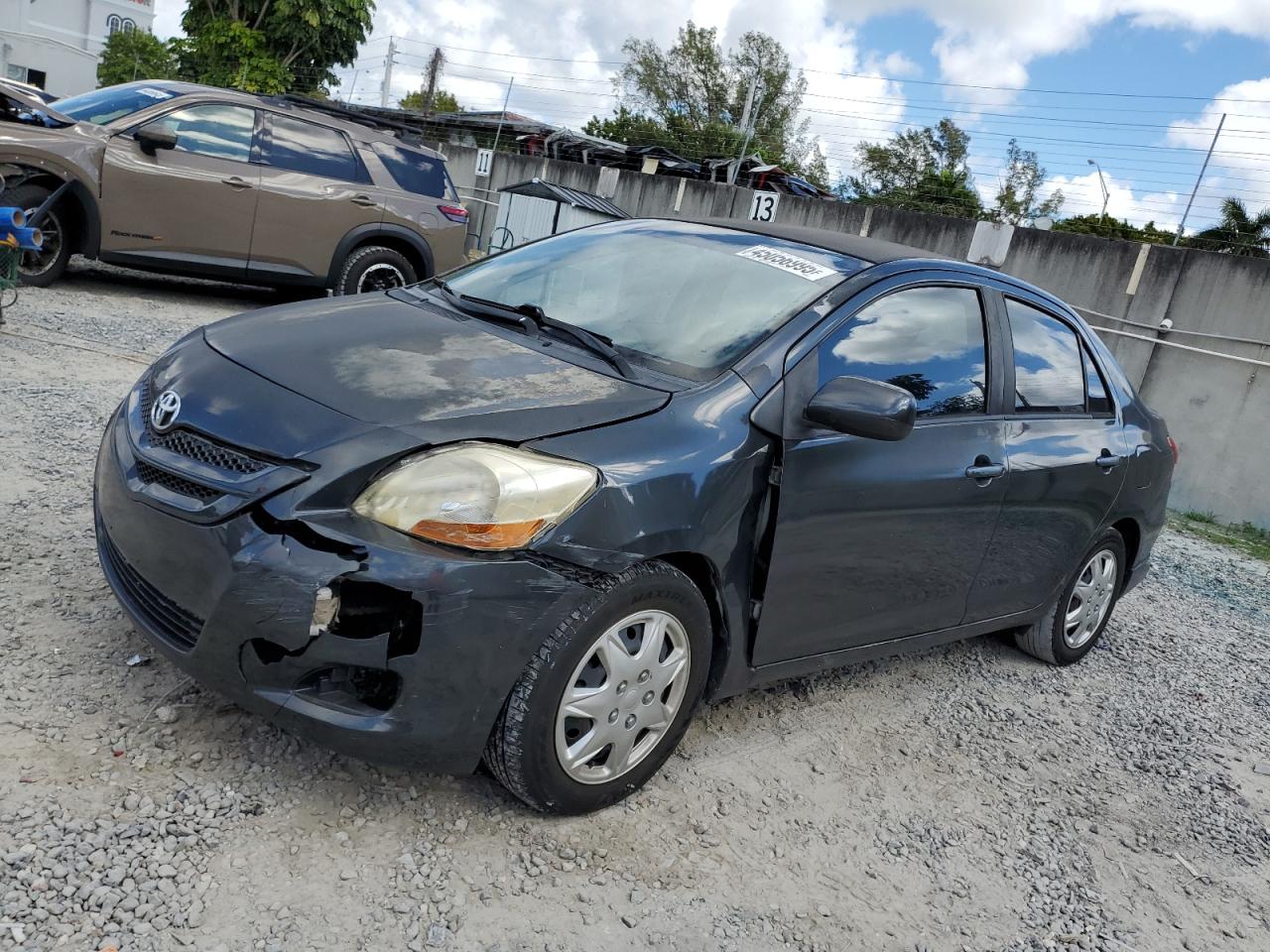 2007 Toyota Yaris - Image 1