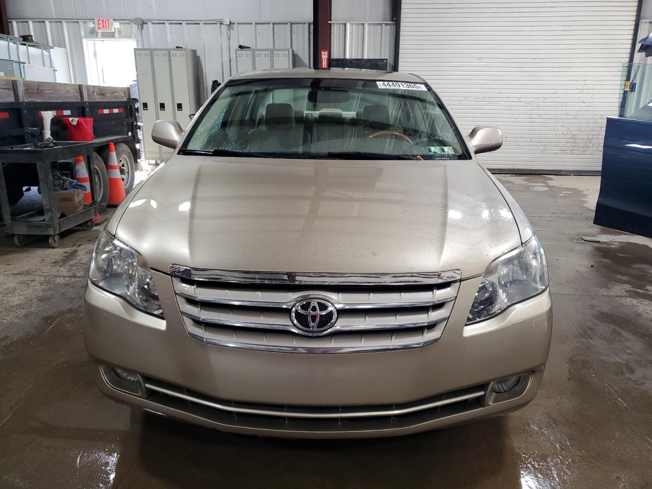 2007 Toyota Avalon - Image 5