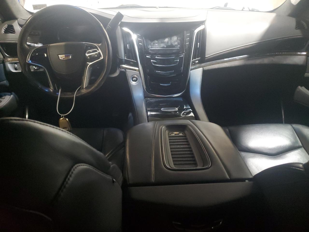 2019 Cadillac Escalade - Image 8