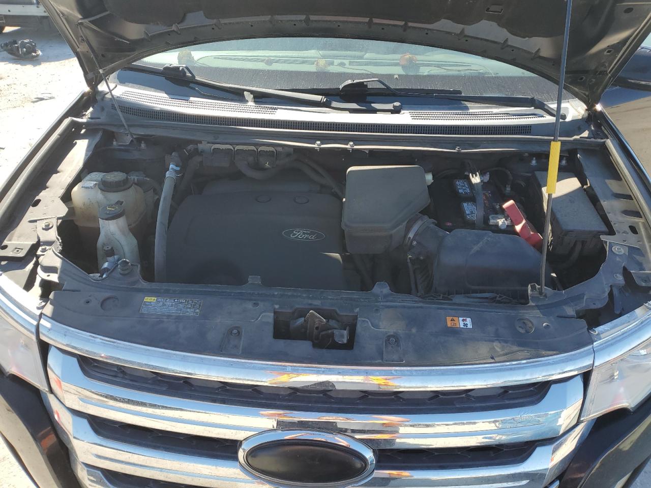 2014 Ford Edge - Image 12