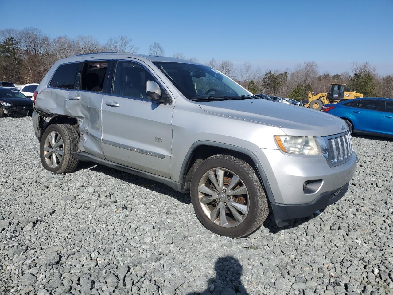 2011 Jeep Grand Cherokee - Image 4