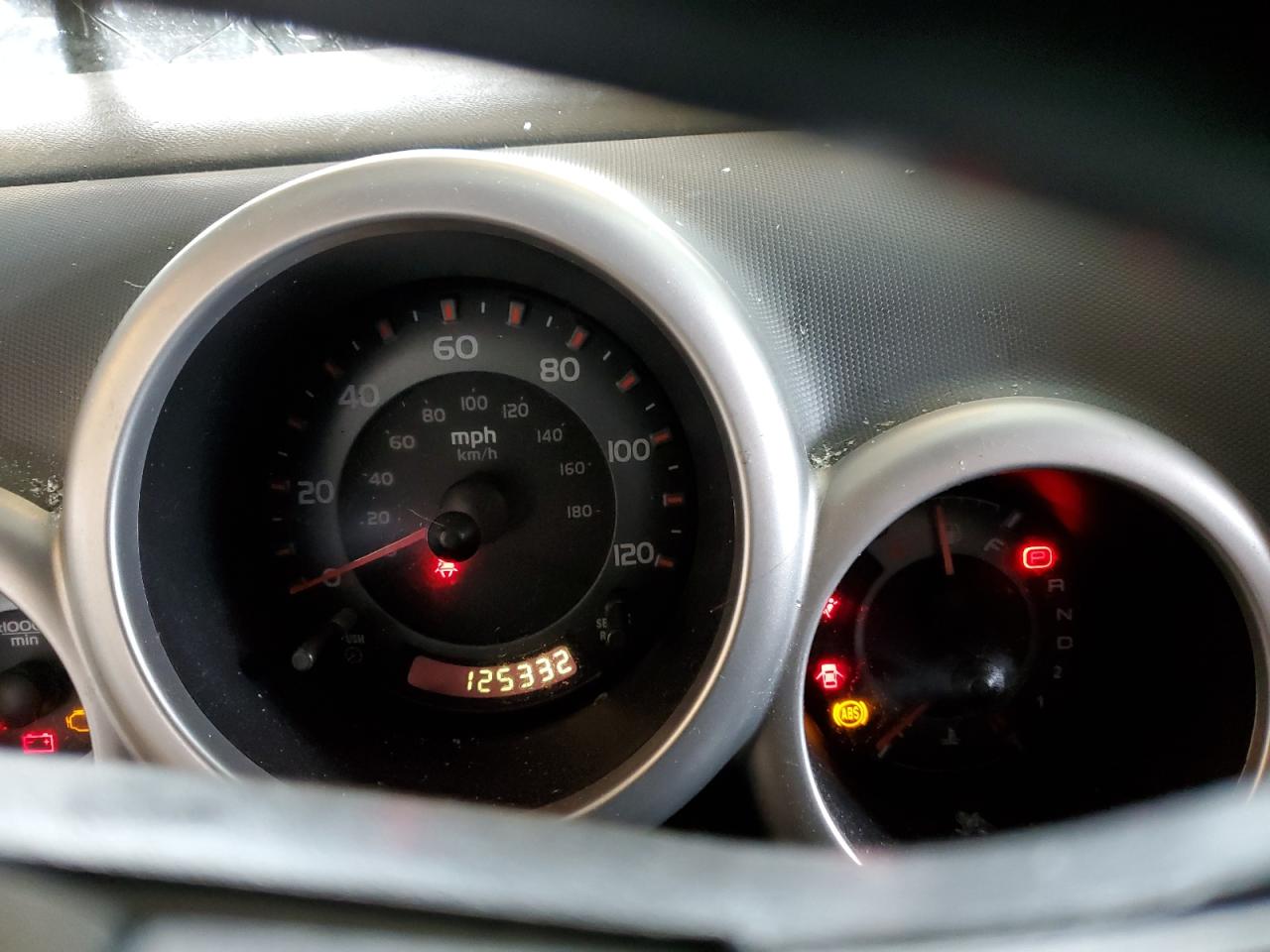 2005 Honda Element - Image 9