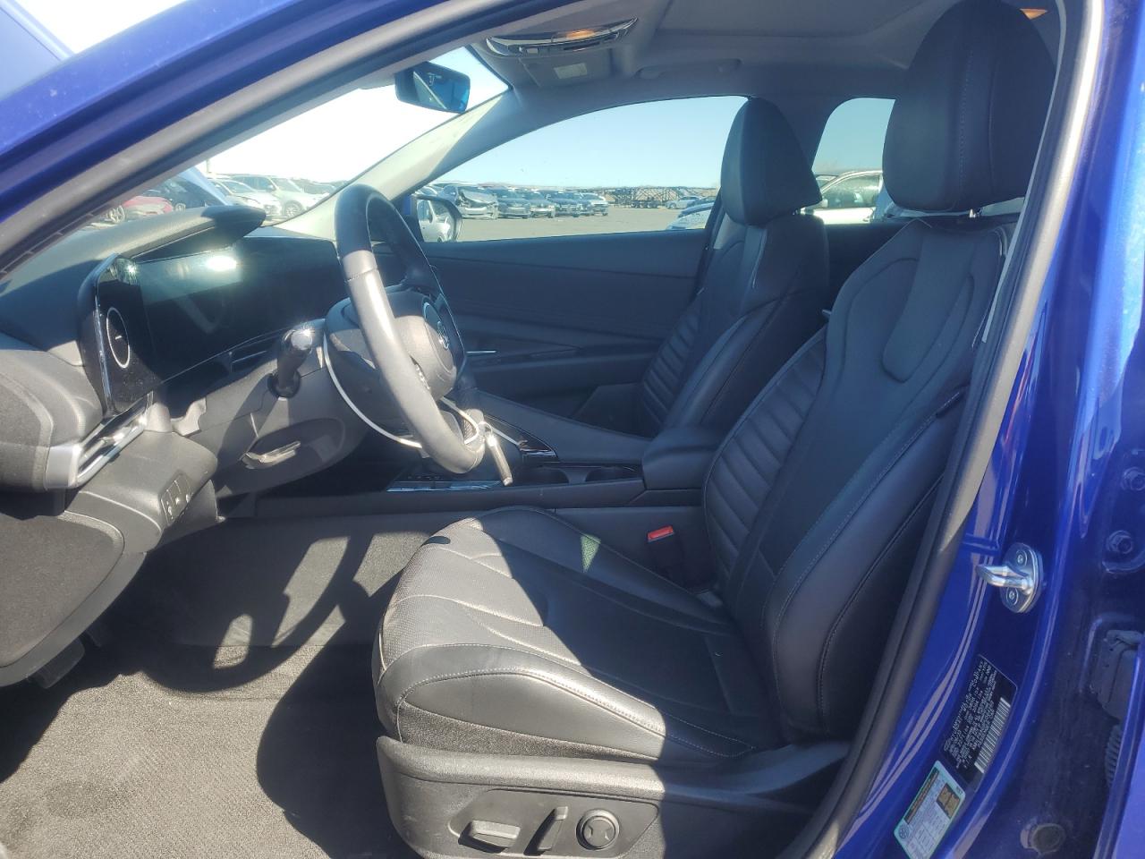 2023 Hyundai Elantra - Image 7