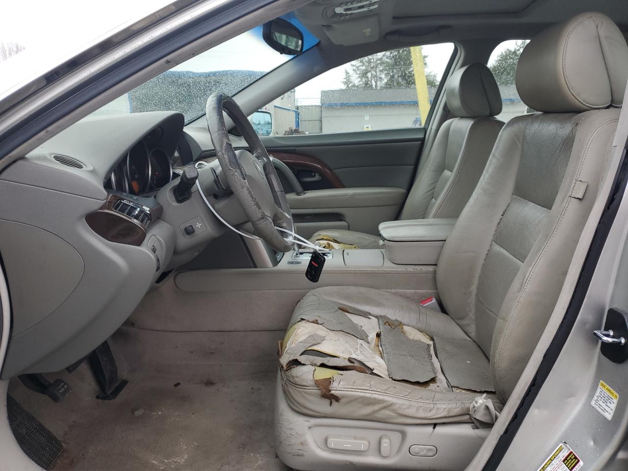 2005 Acura RL - Image 7