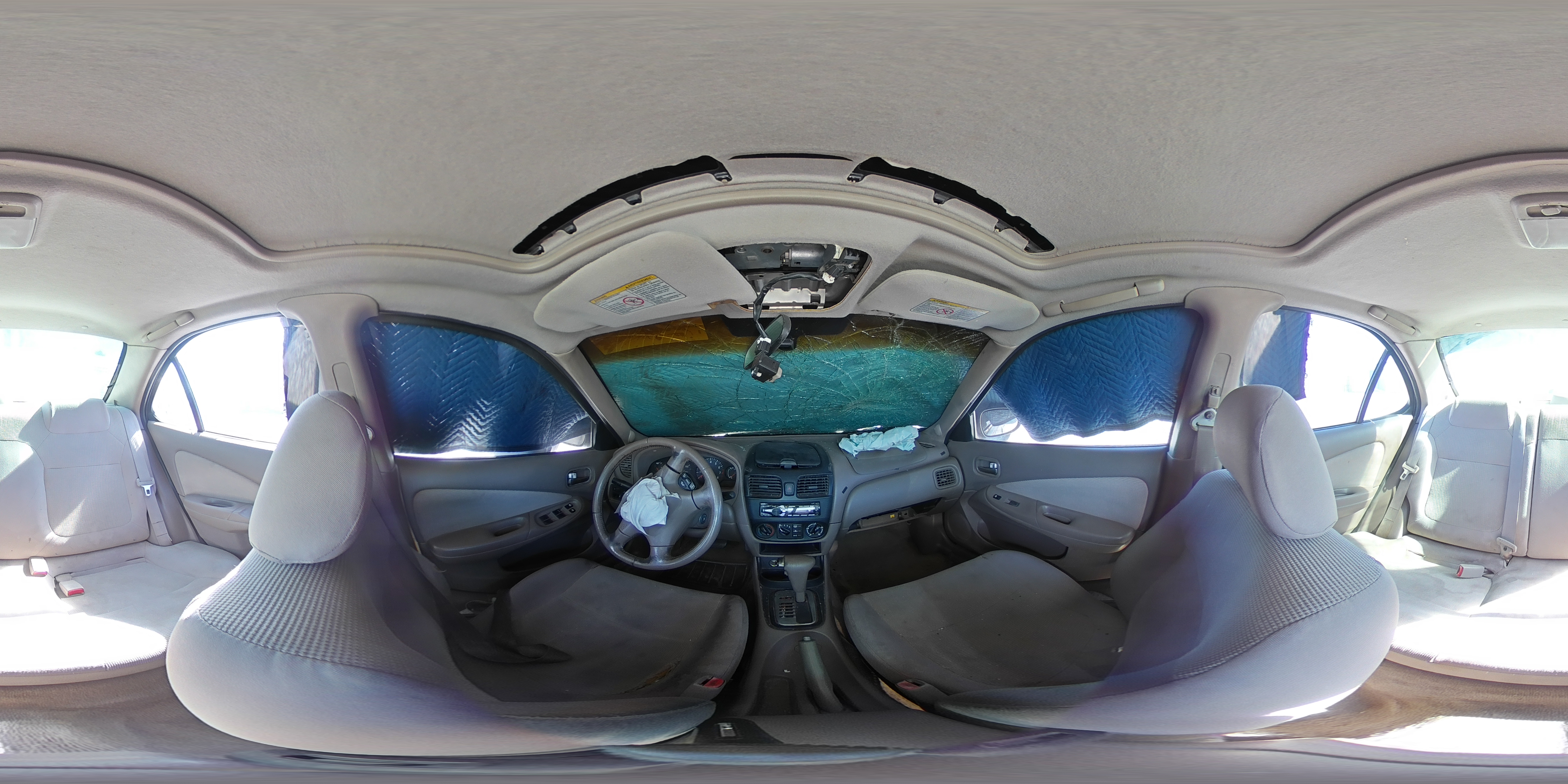 2004 Nissan Sentra - Image 13