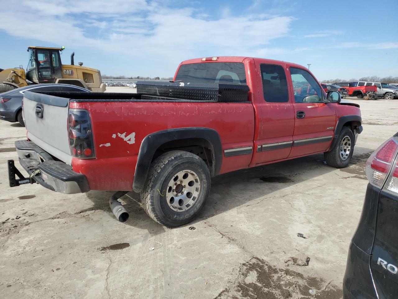 2000 Chevrolet Silverado - Image 3