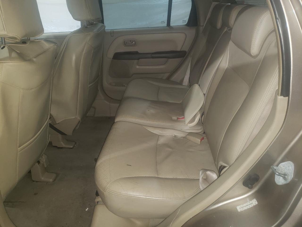 2005 Honda CR-V - Image 12