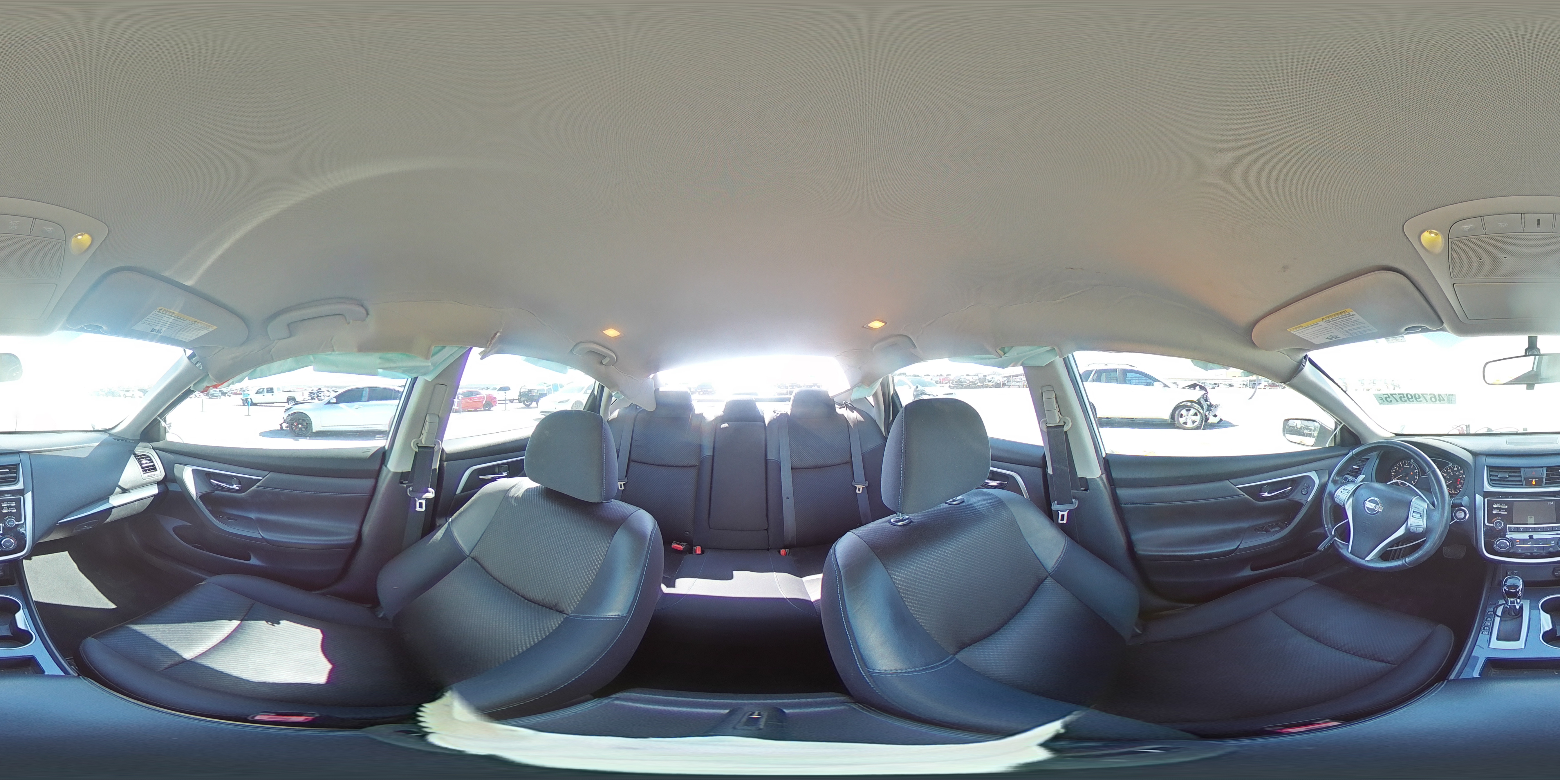 2018 Nissan Altima - Image 13