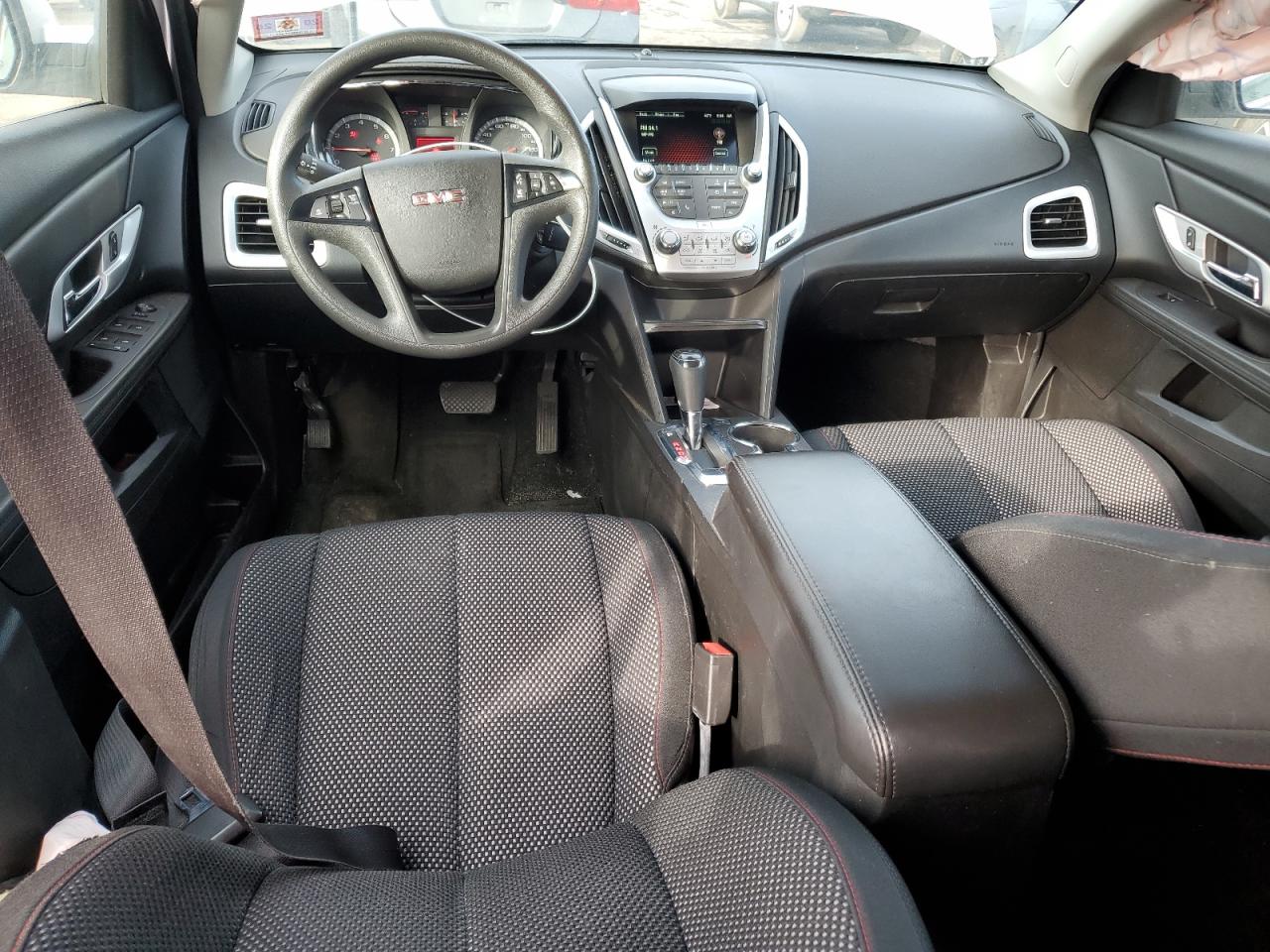 2017 GMC Terrain - Image 8