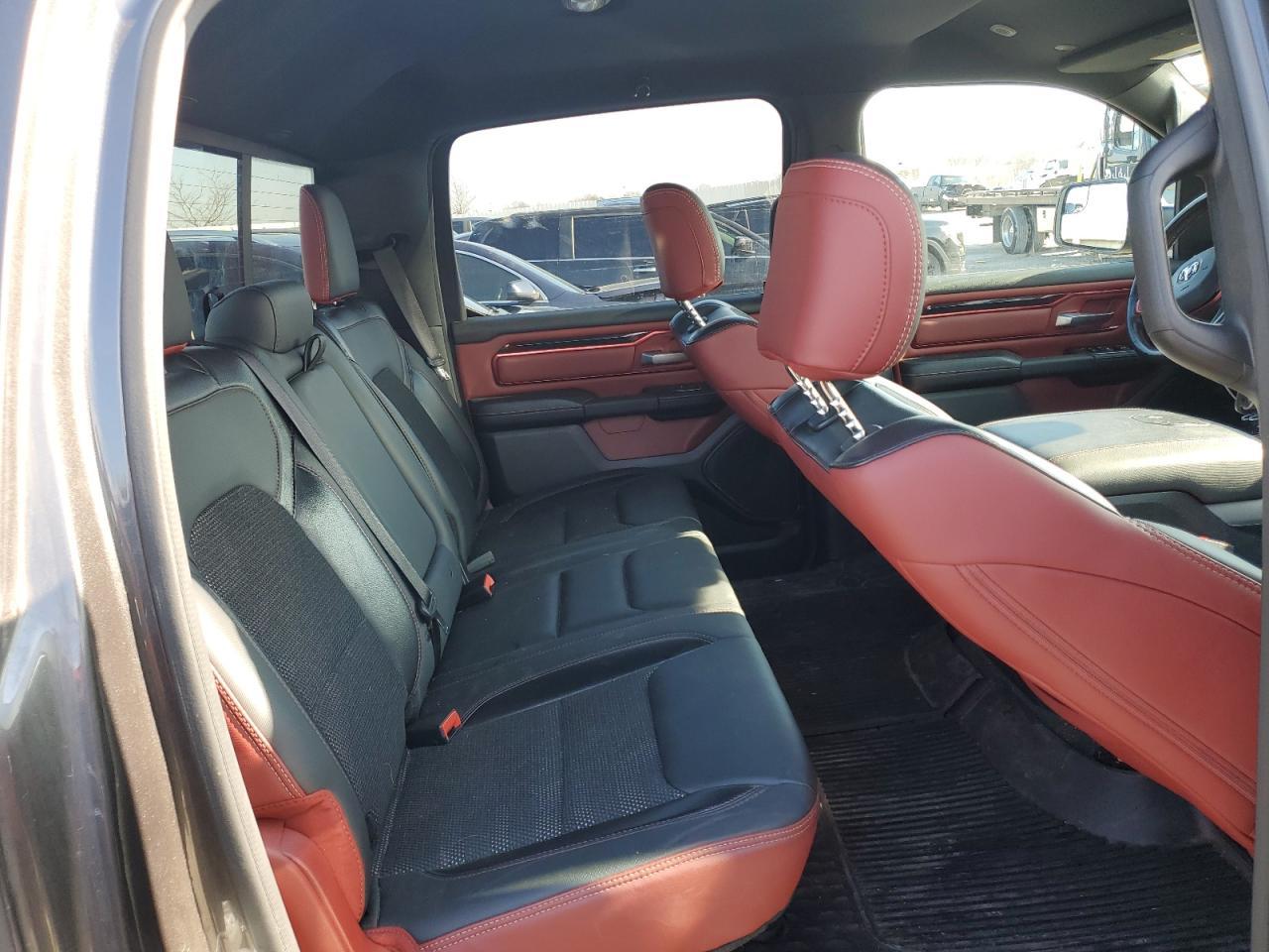 2020 RAM 1500 - Image 10