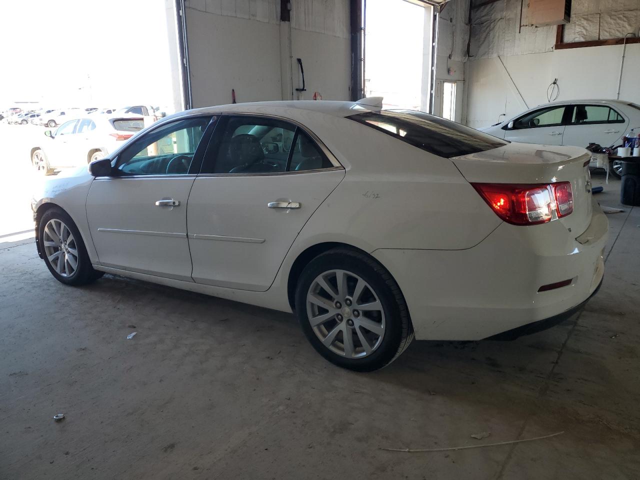 2015 Chevrolet Malibu - Image 2