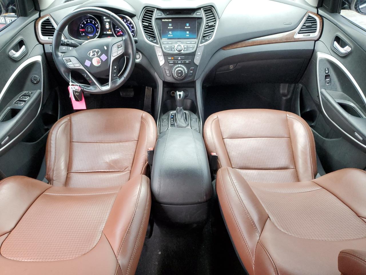 2014 Hyundai Santa Fe - Image 8
