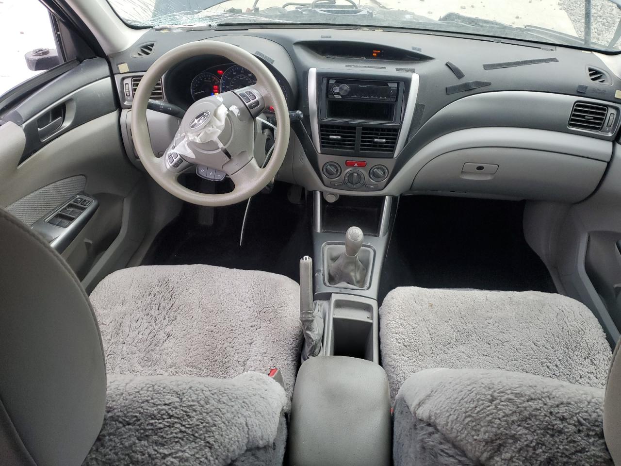 2013 Subaru Forester - Image 8