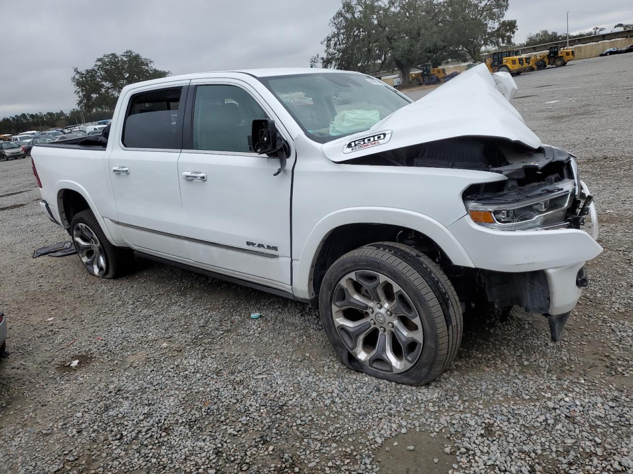 2022 RAM 1500 - Image 4