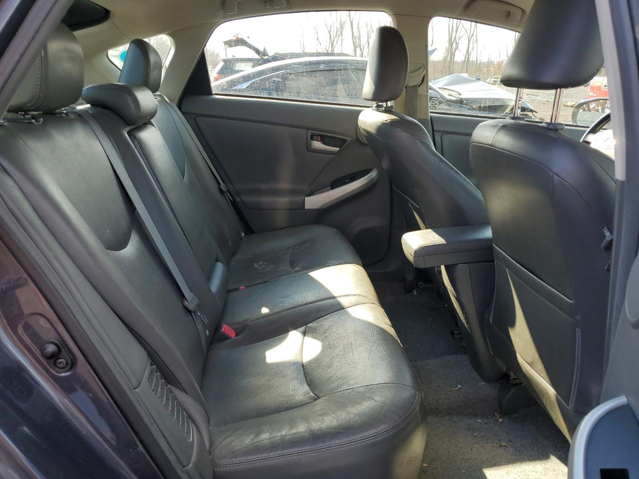 2010 Toyota Prius - Image 10