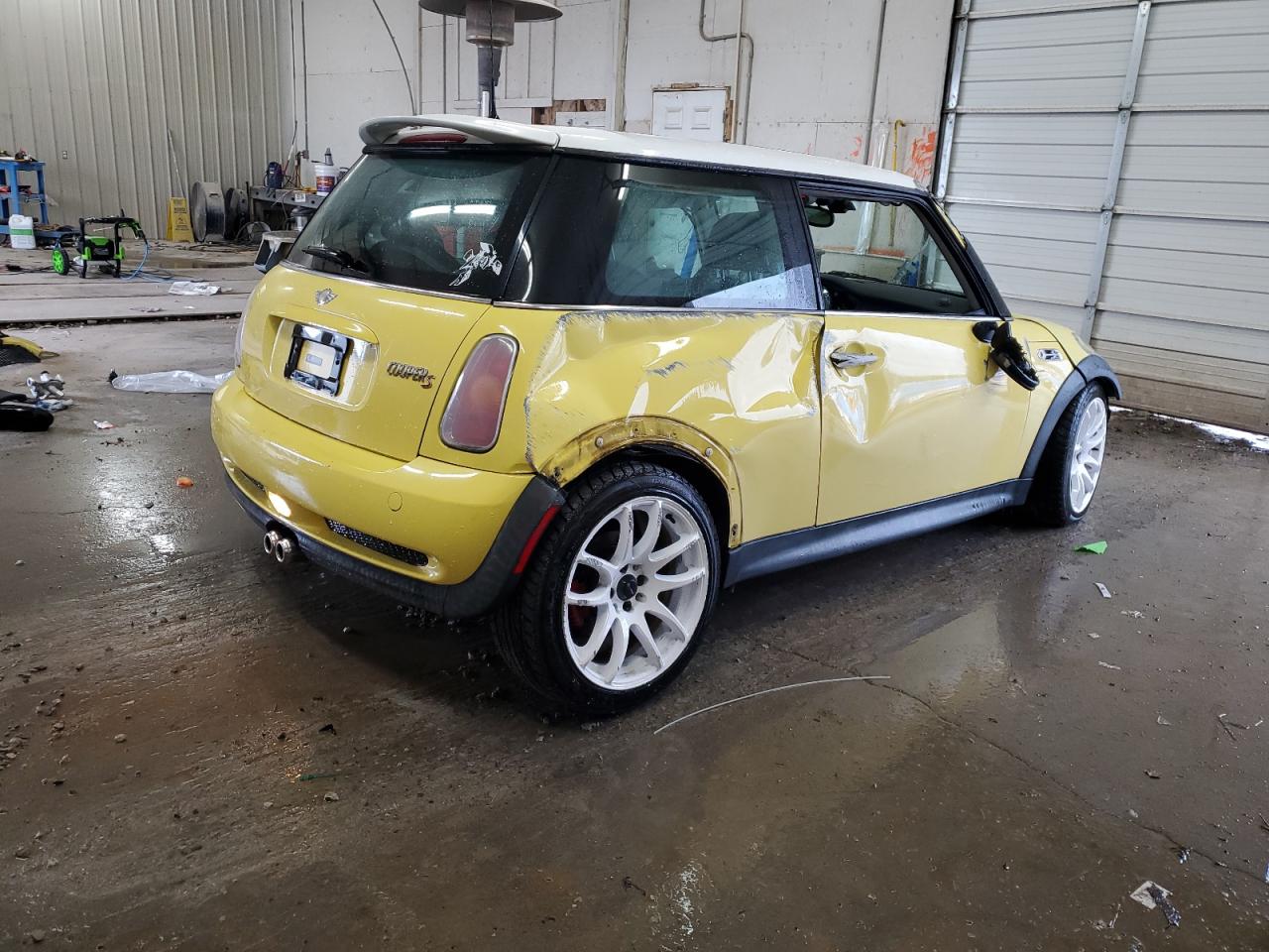 2004 MINI Cooper - Image 3