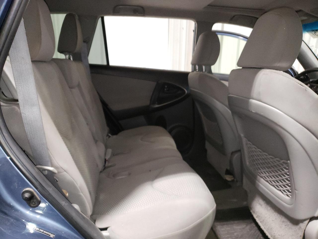 2012 Toyota RAV 4 - Image 11