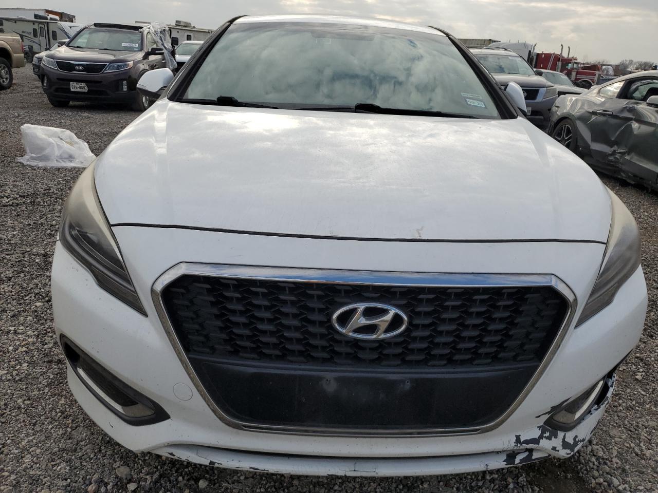 2016 Hyundai Sonata - Image 5