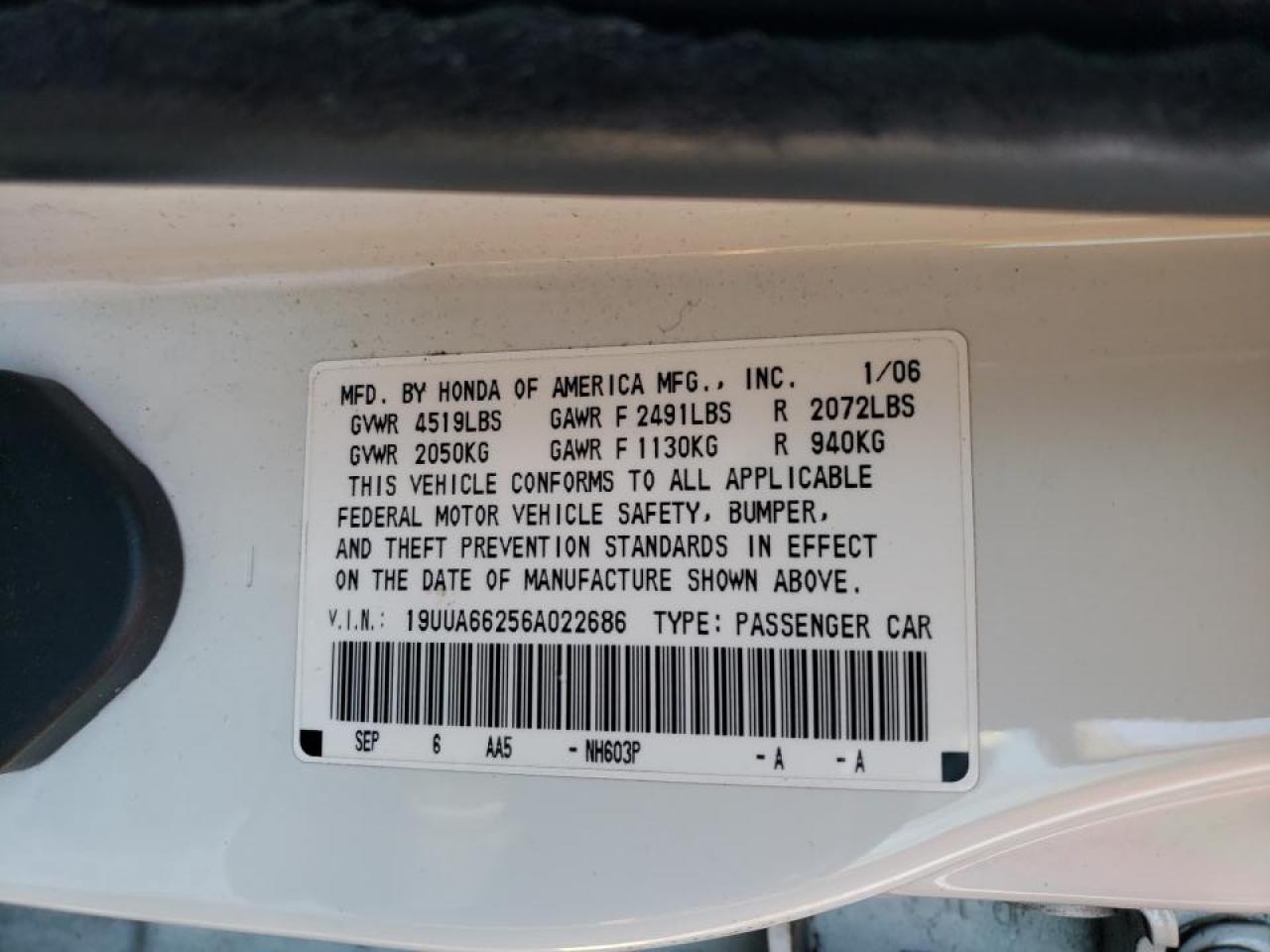 2006 Acura TL - Image 12