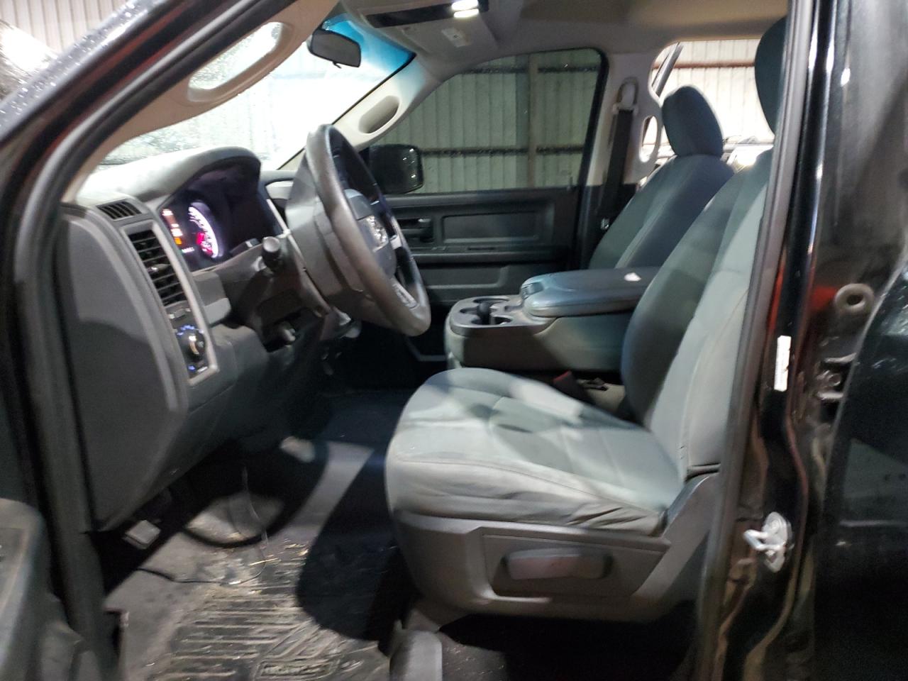 2017 RAM 1500 - Image 7