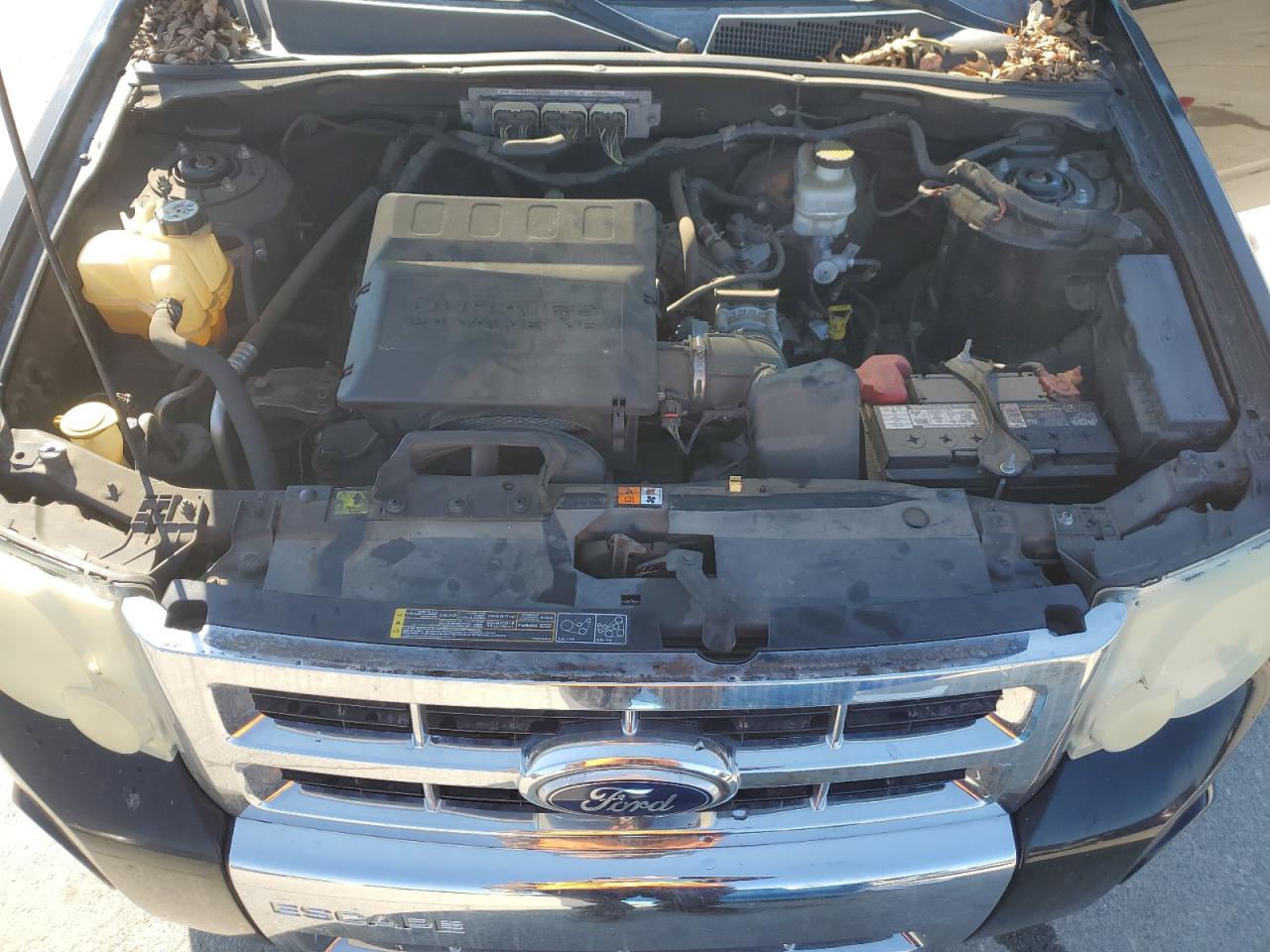 2010 Ford Escape - Image 12