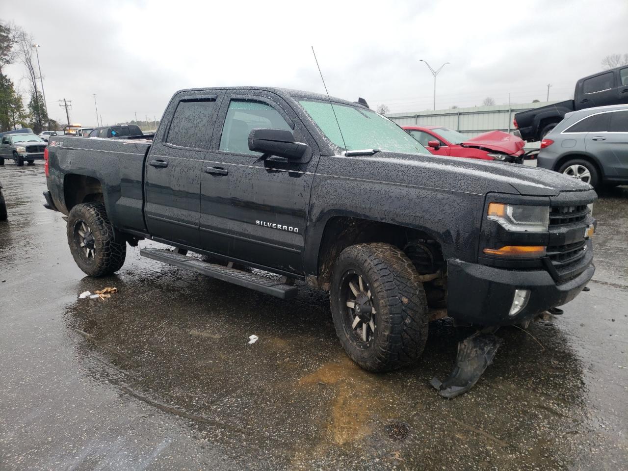 2016 Chevrolet Silverado - Image 4