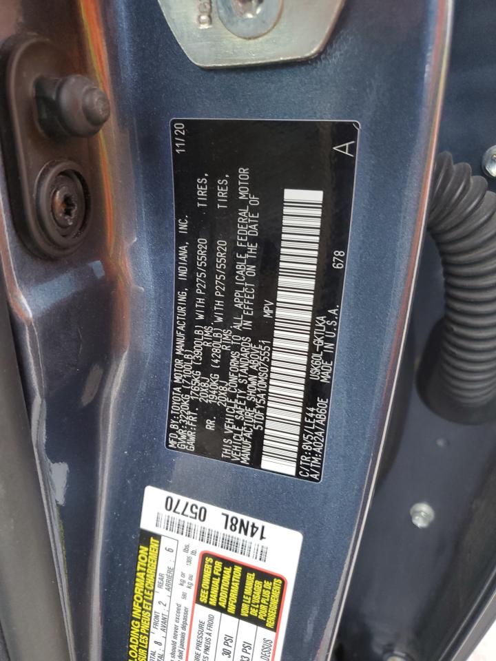 2021 Toyota Sequoia - Image 15