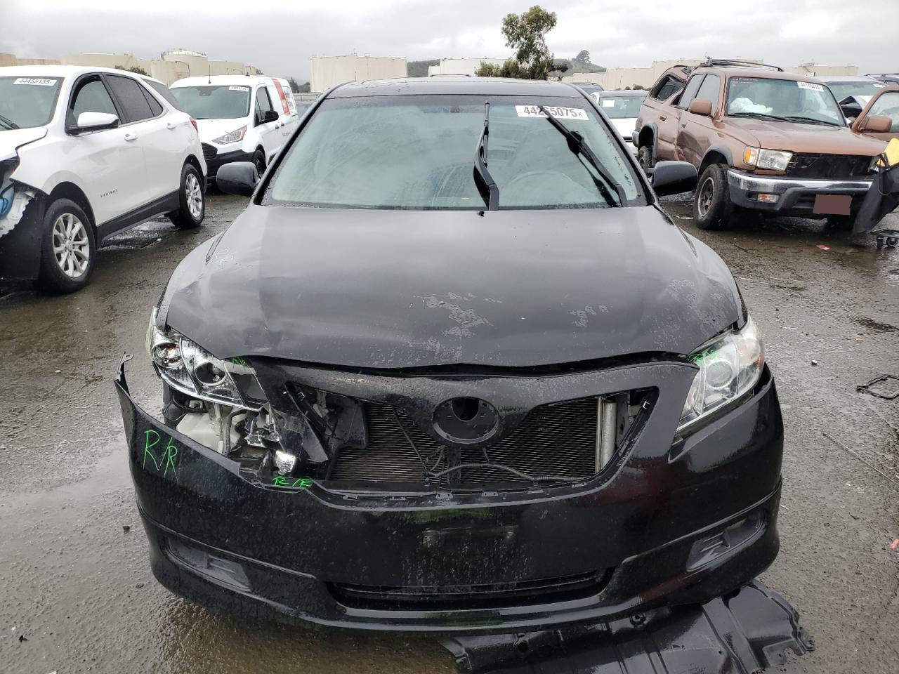 2009 Toyota Camry - Image 5
