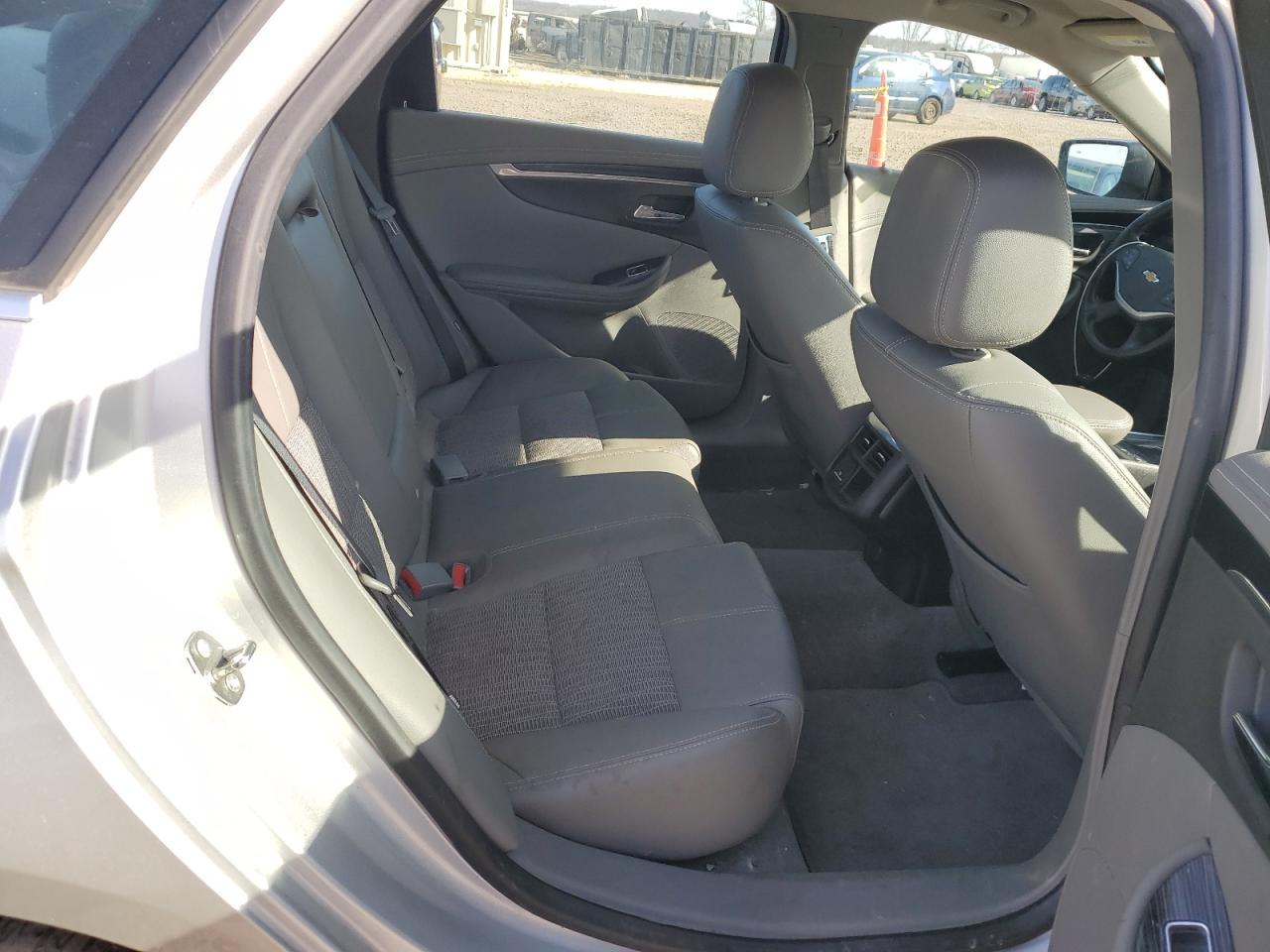 2019 Chevrolet Impala - Image 10