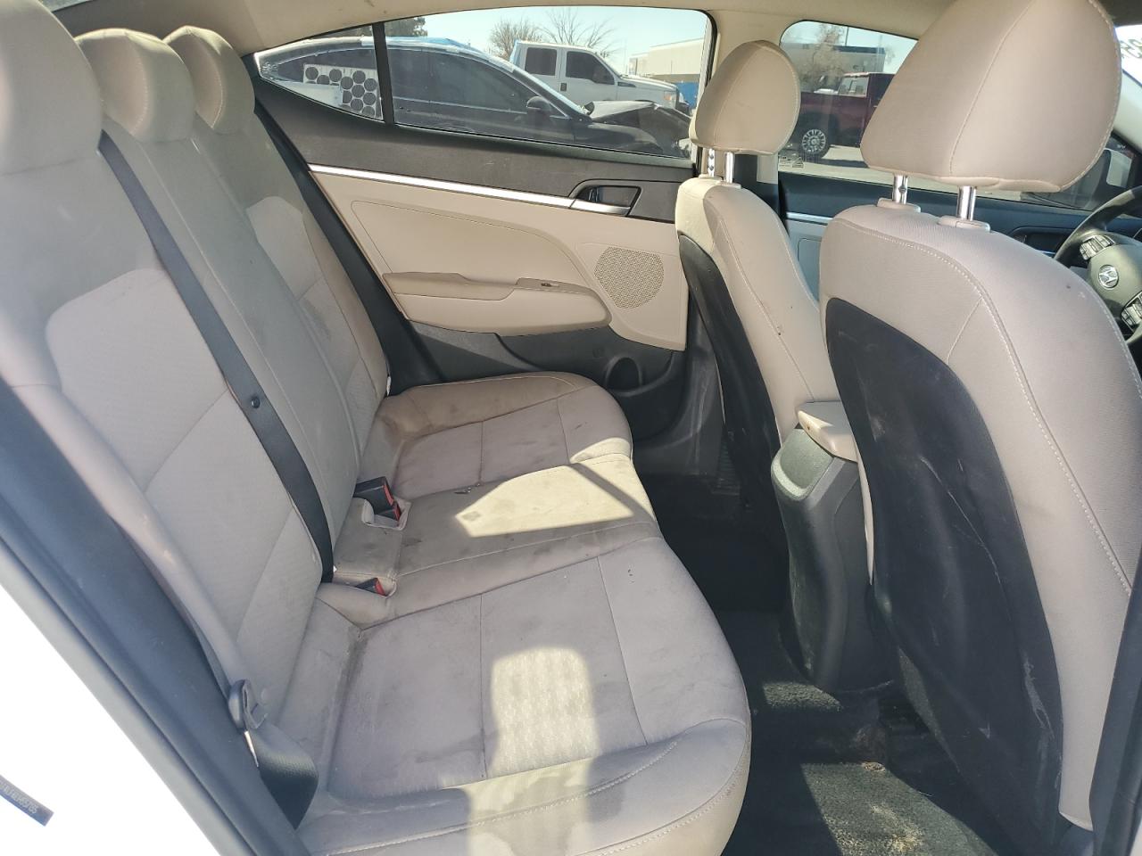 2020 Hyundai Elantra - Image 10