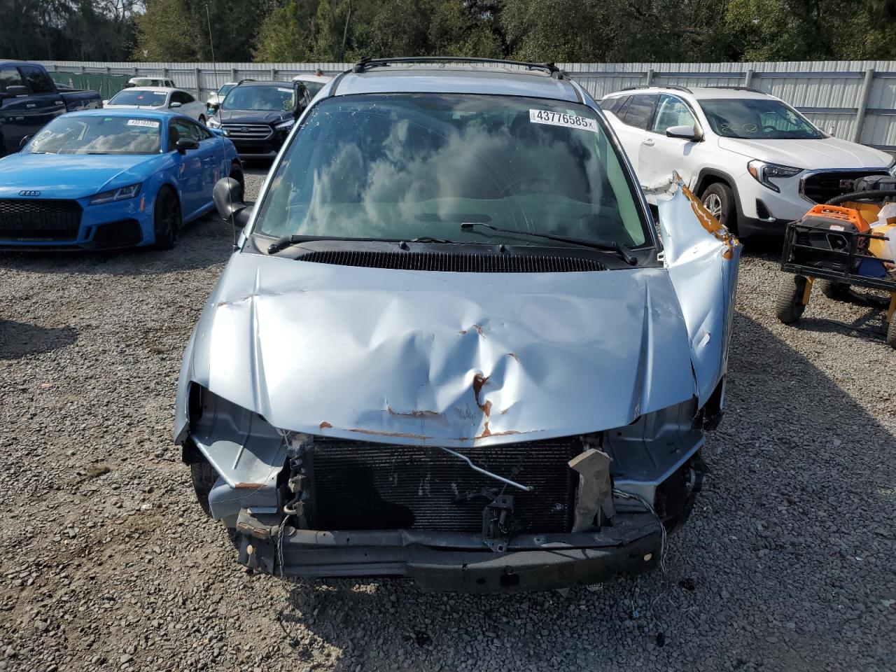 2005 Dodge Caravan - Image 5