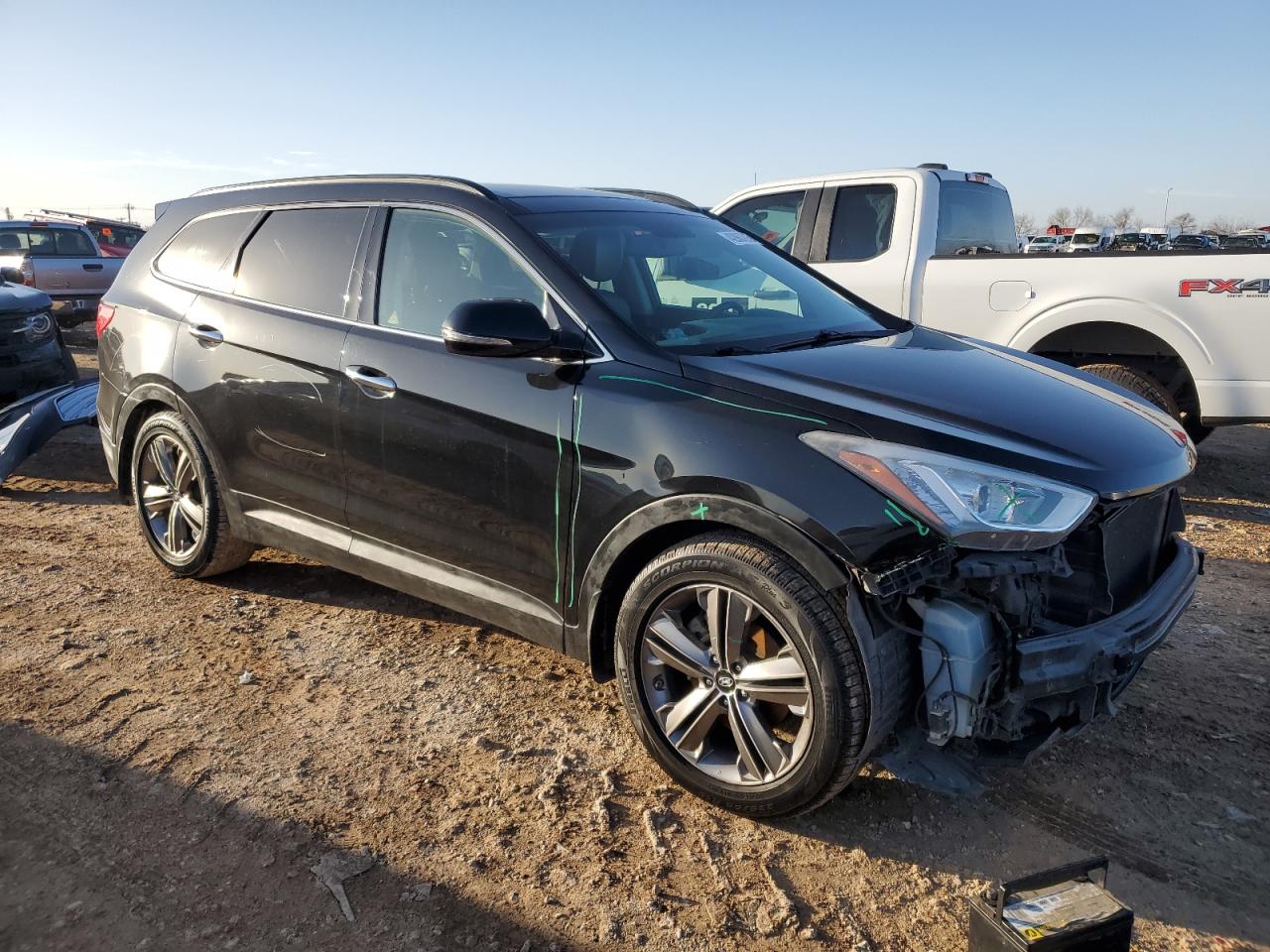 2014 Hyundai Santa Fe - Image 4