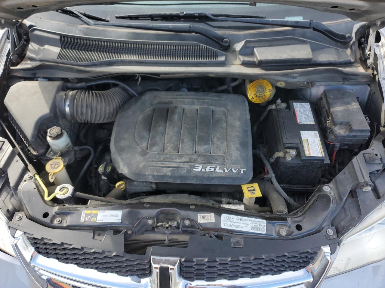 2018 Dodge Caravan - Image 12