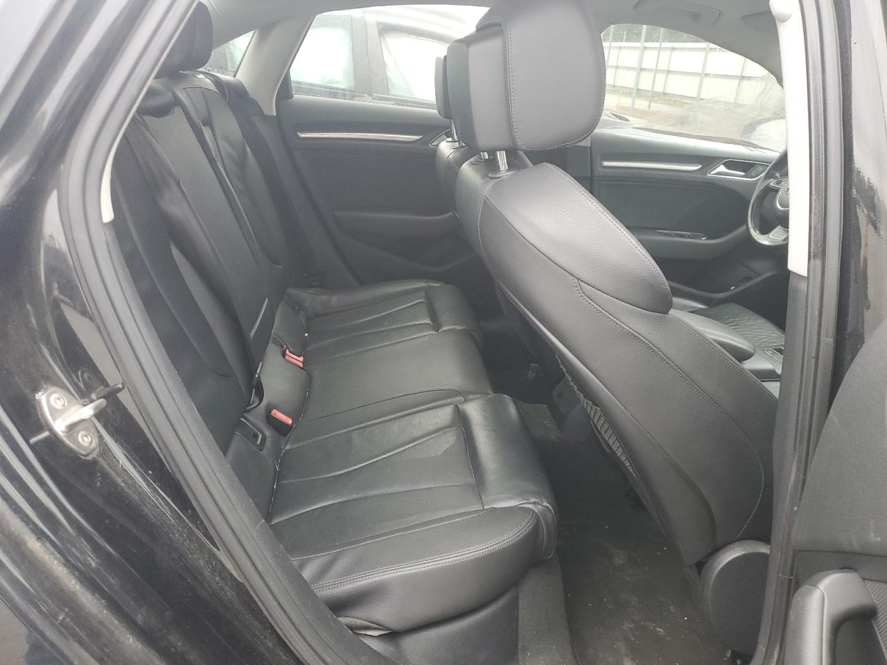 2015 Audi A3 - Image 10