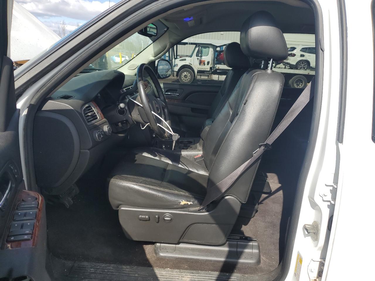 2012 GMC Sierra - Image 7
