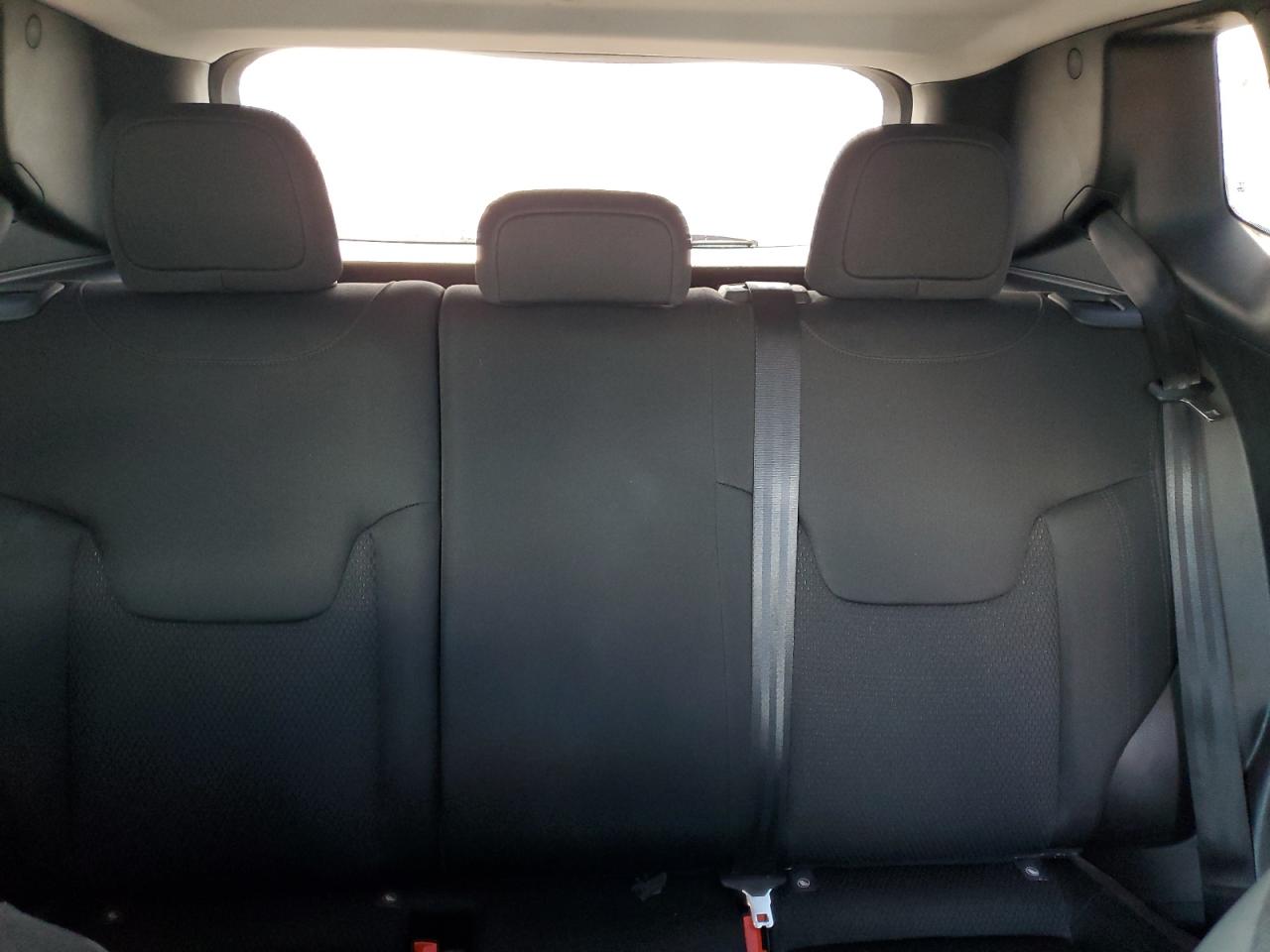 2018 Jeep Renegade - Image 10