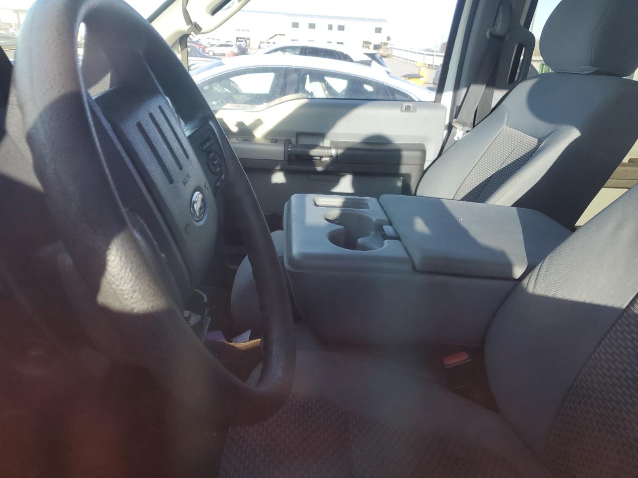 2013 Ford F250 - Image 7