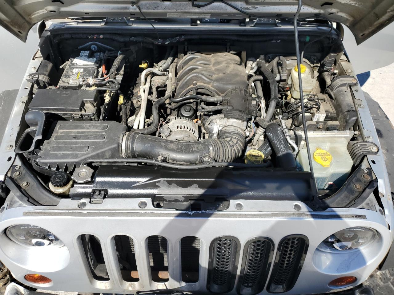 2012 Jeep Wrangler - Image 13