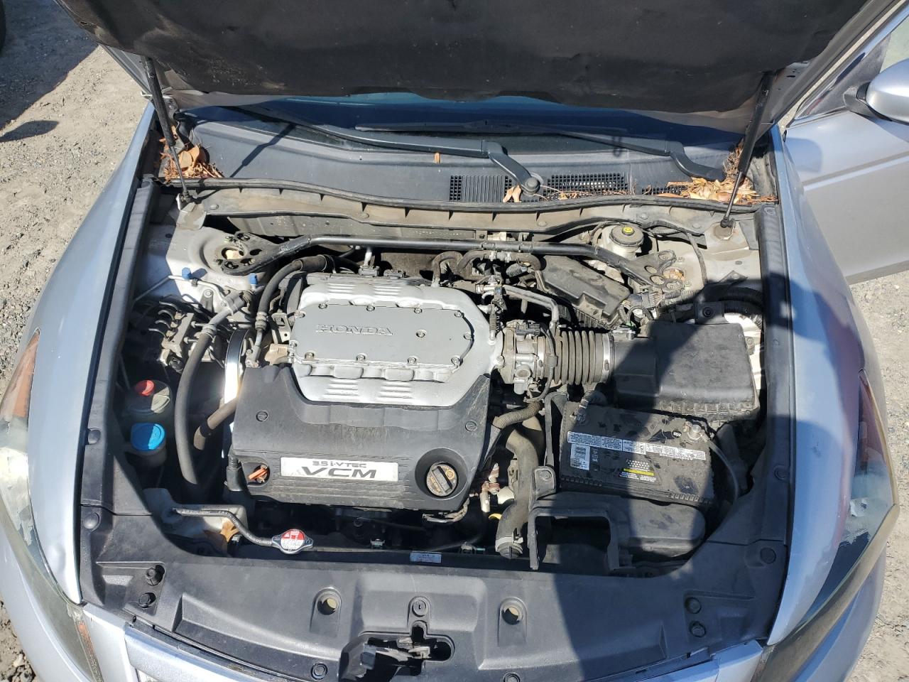 2012 Honda Accord - Image 11