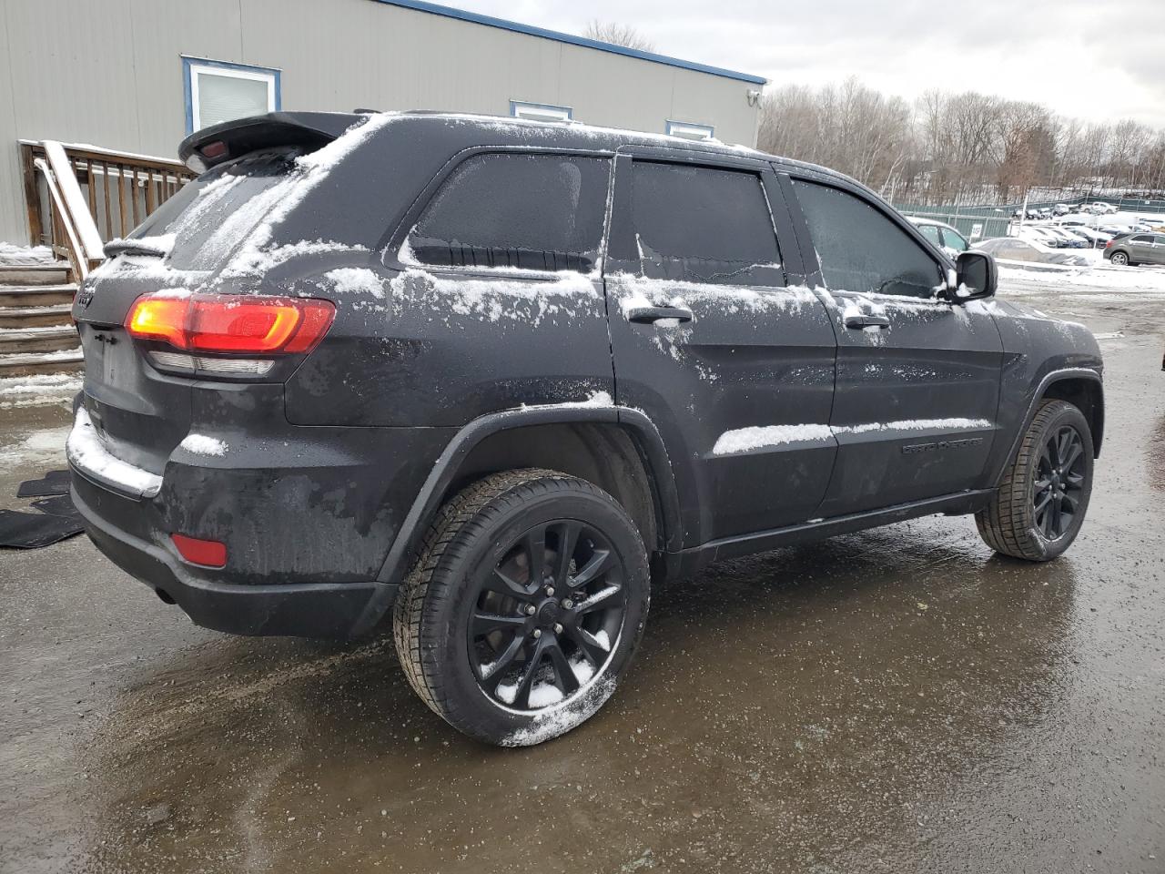 2020 Jeep Grand Cherokee - Image 3