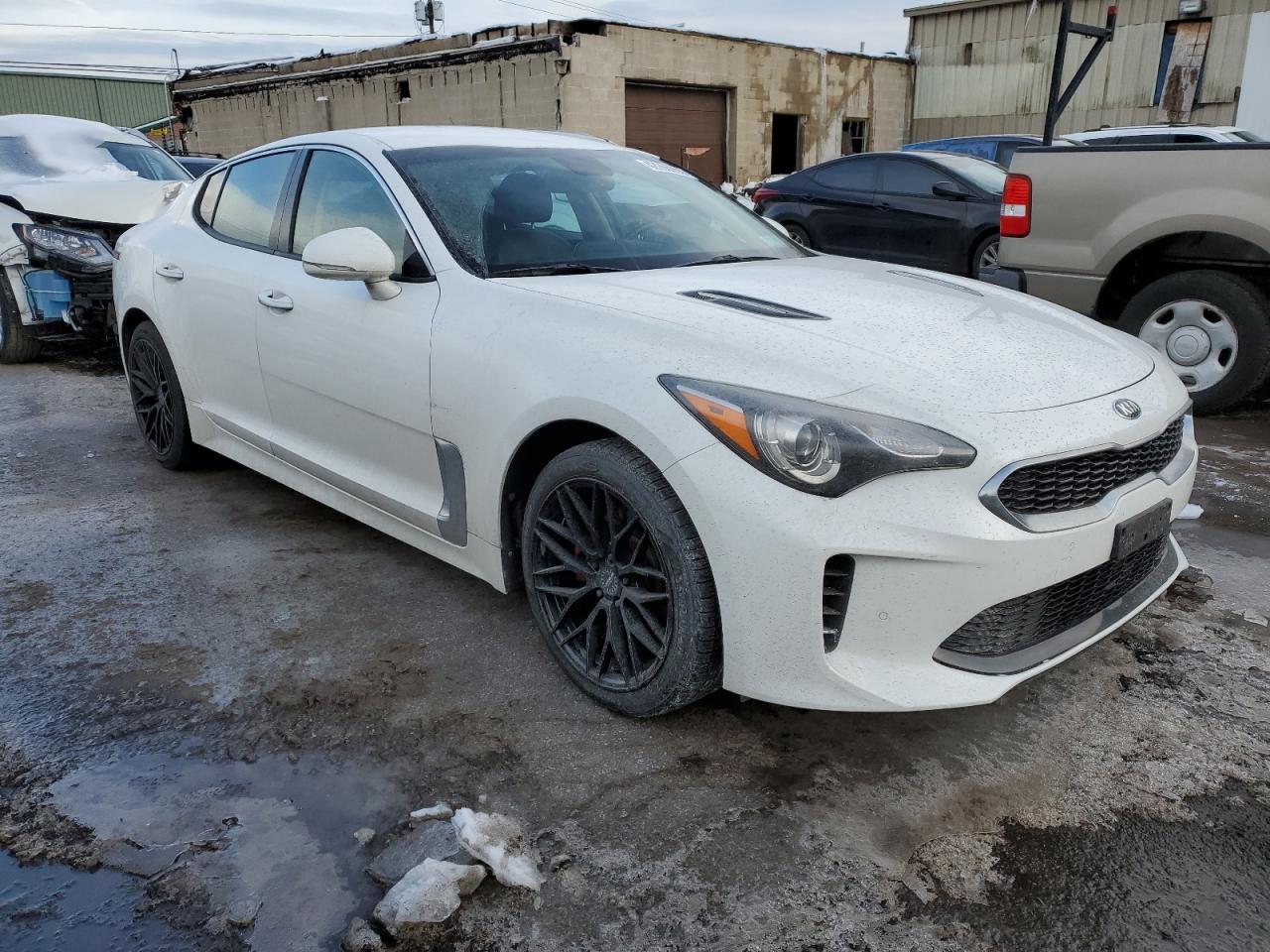 2018 Kia Stinger - Image 4