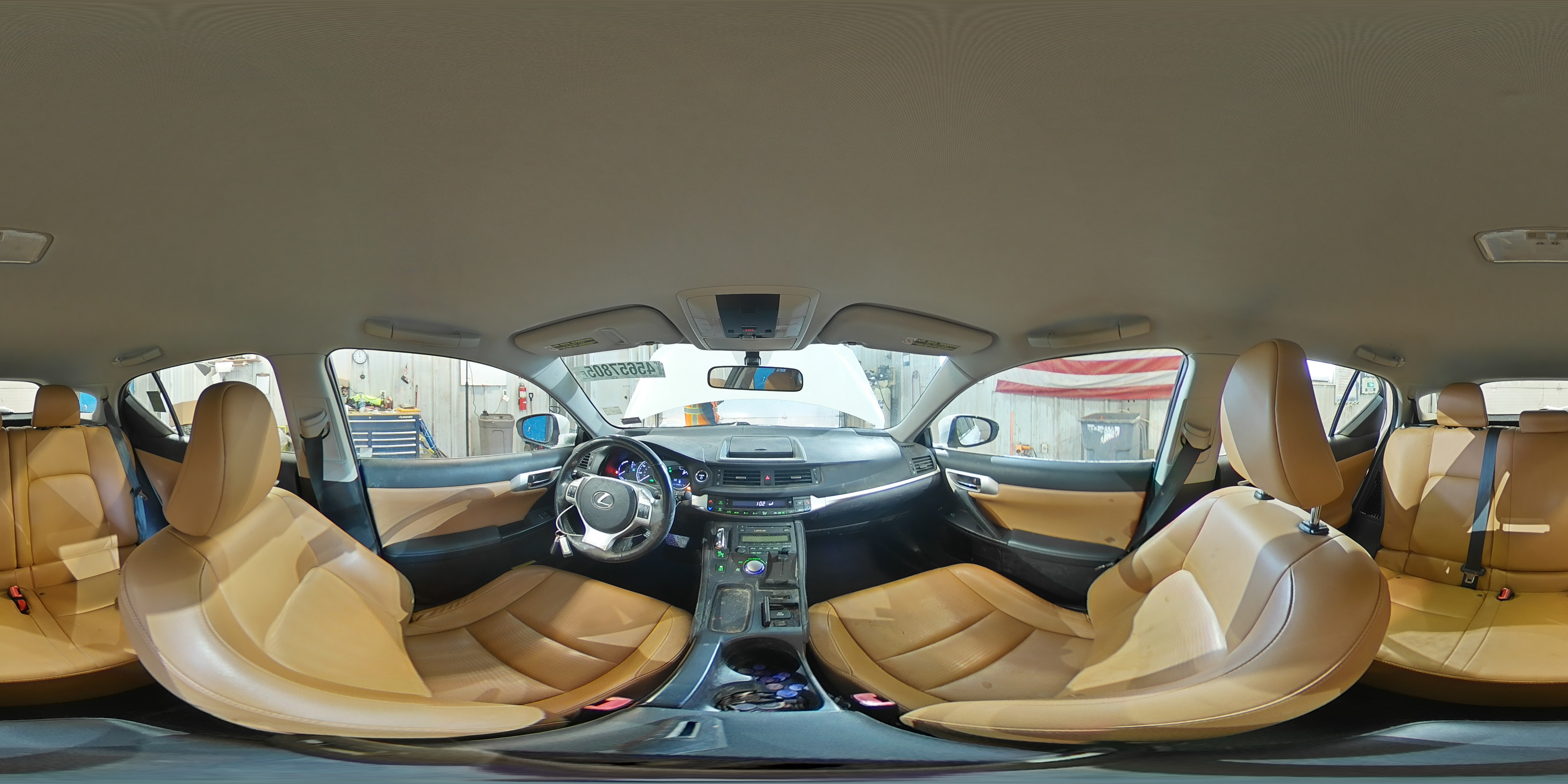 2012 Lexus CT - Image 12