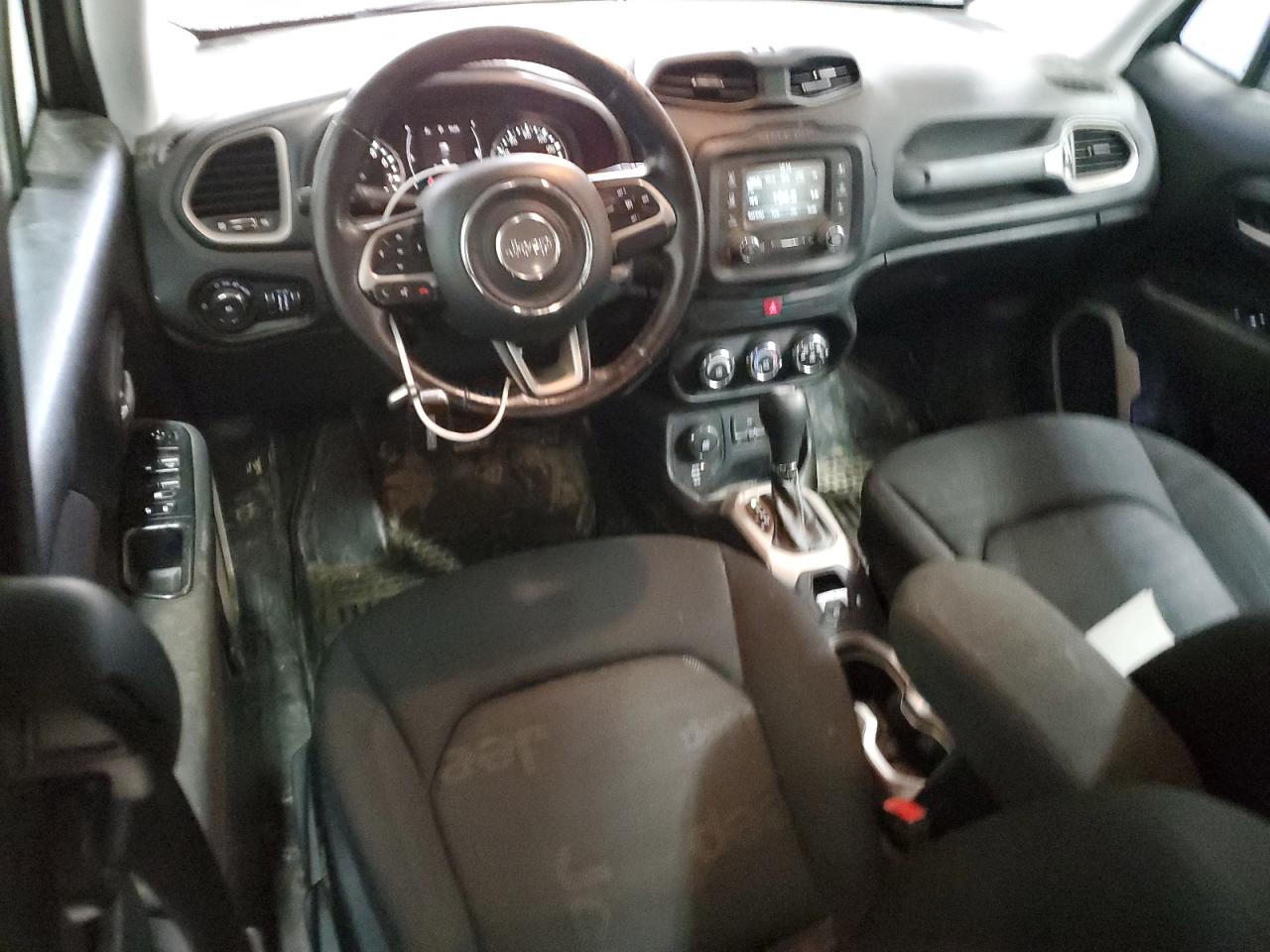 2016 Jeep Renegade - Image 8