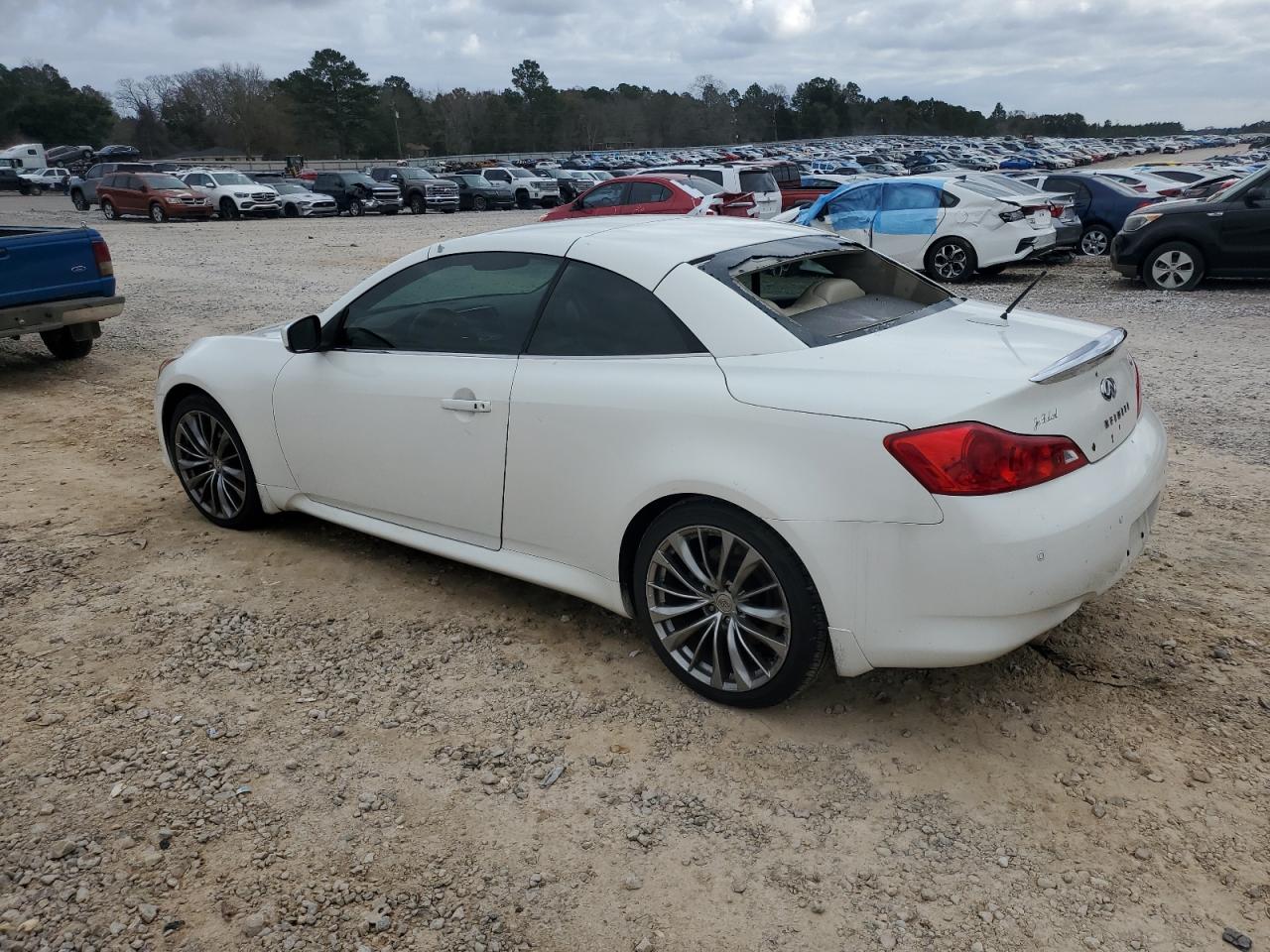 2013 Infiniti G - Image 2