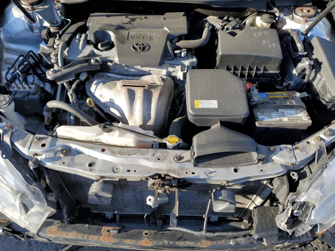 2016 Toyota Camry - Image 11