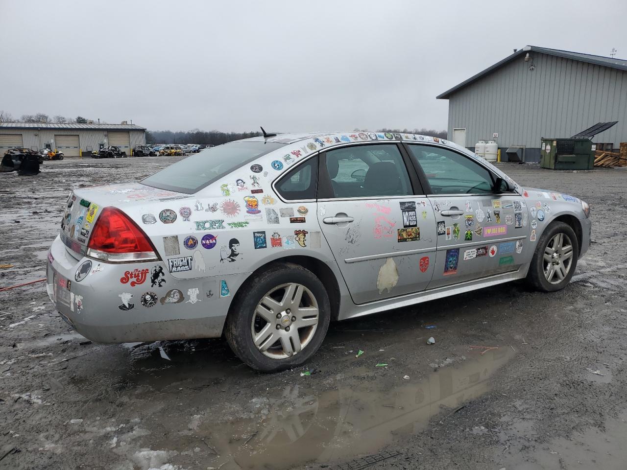 2011 Chevrolet Impala - Image 3
