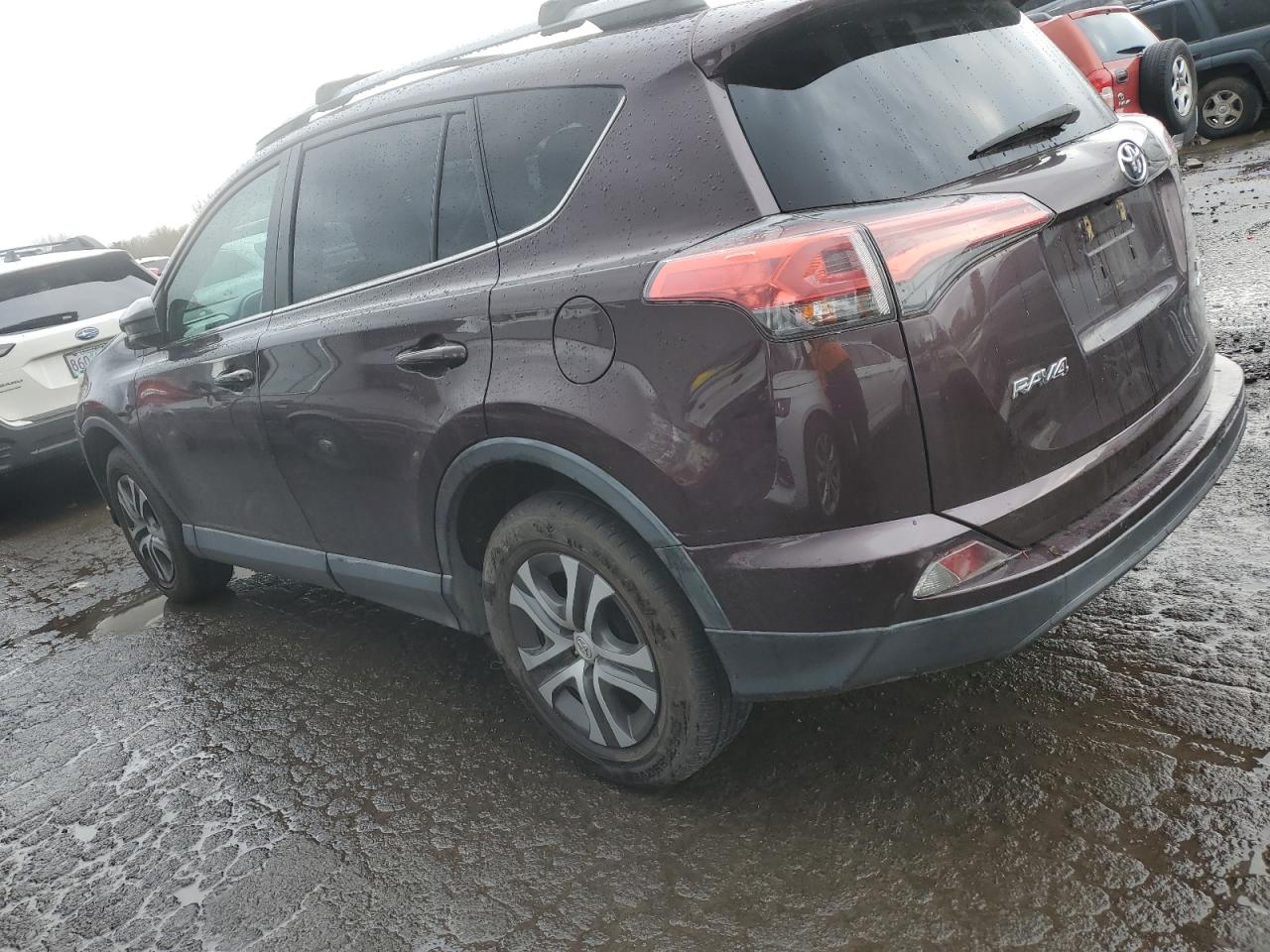 2017 Toyota RAV 4 - Image 2